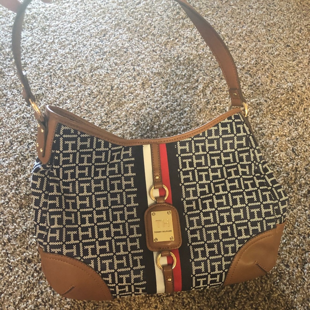 Tommy Hilfiger Hobo Purse - brand new
